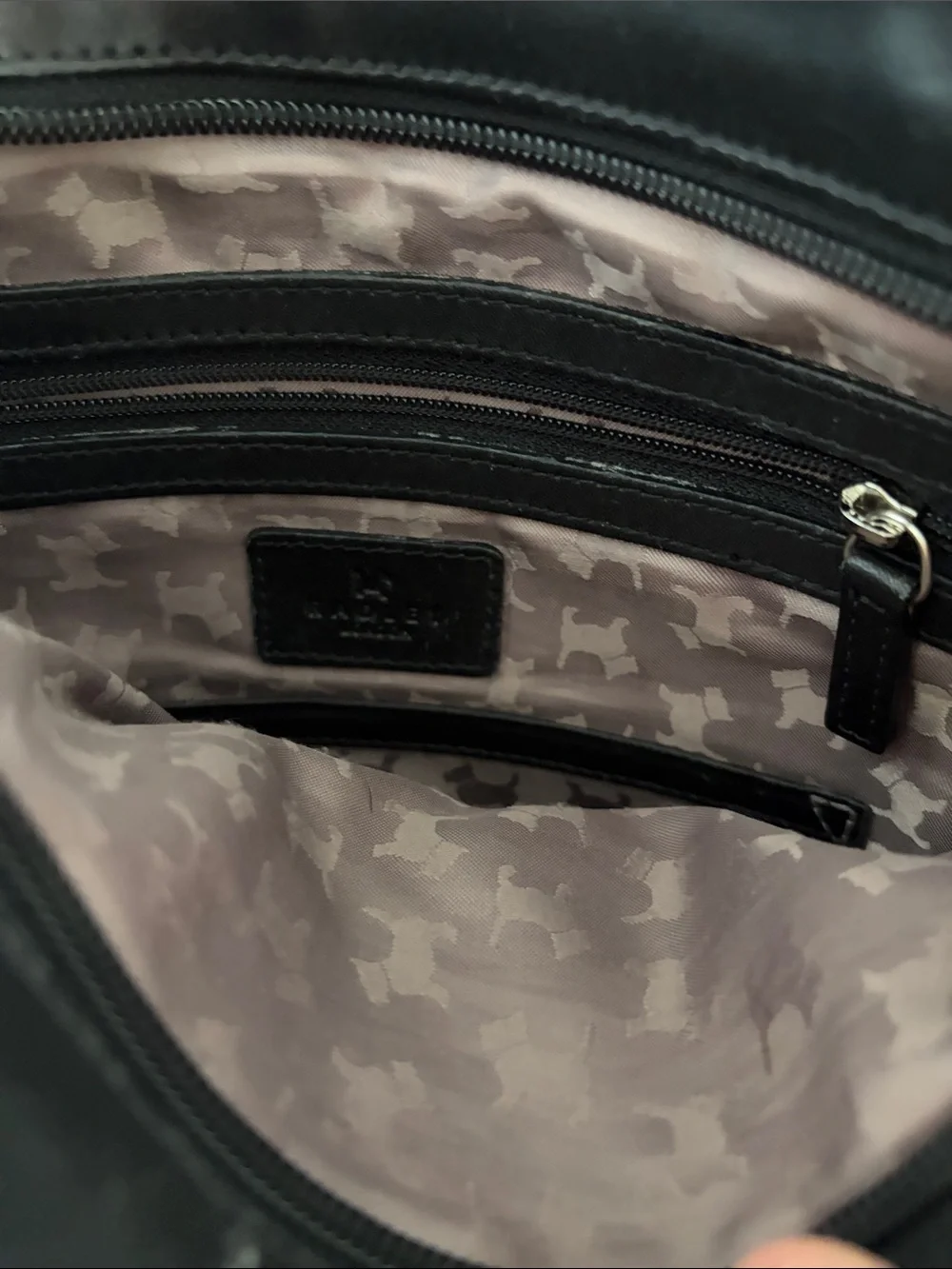 Radley London Classic Black Leather Crossbody Adjustable Shoulder Bag w/ Pocket